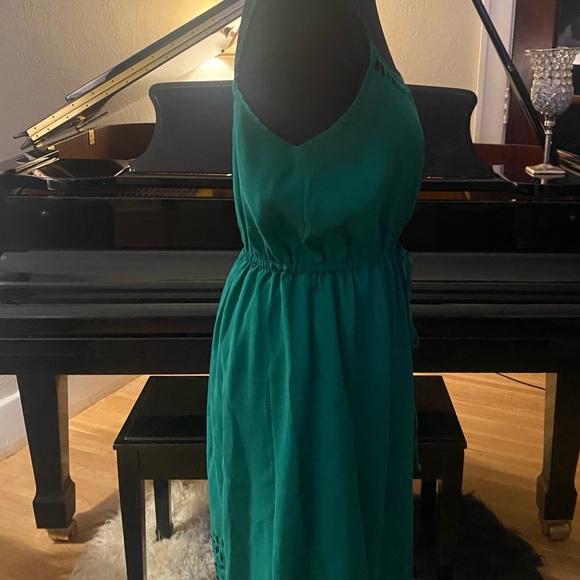 Forever21 Dress. Green M - Picture 2 of 6